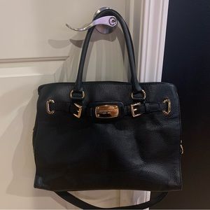 Michael KORS Black Leather Purse